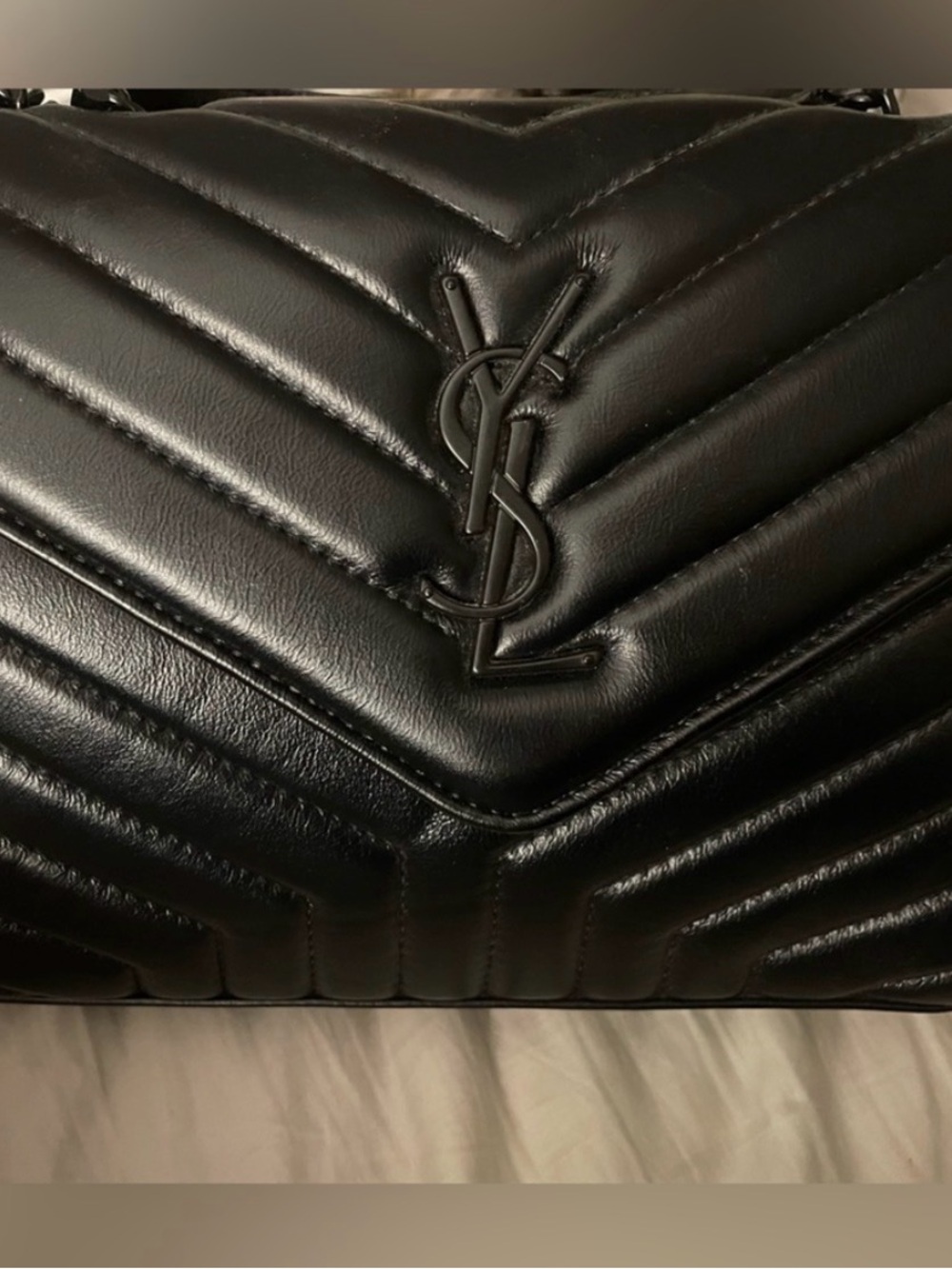 🖤Yves Saint Laurent LouLou Bag🖤 - Picture 2 of 15